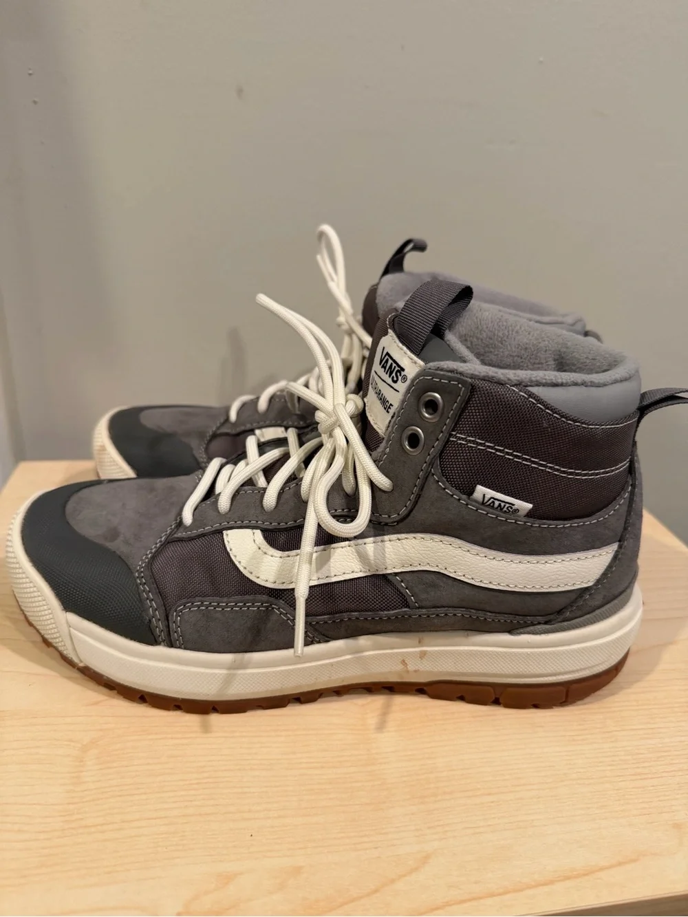 Vans mte high
